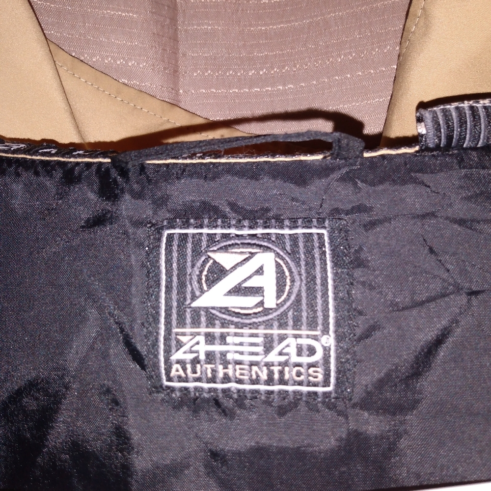 Golf Jacket - Picture 2 of 8